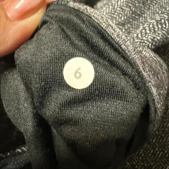 Lululemon Crop Legging Herringbone Gray and Black Size 6 - Picture 5 of 6